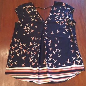 DR2 Navy, Coral & White Flying Bird Blouse